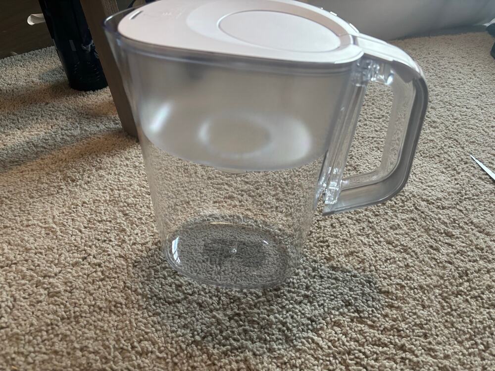 (missing 2 unused filters) Brita water filtration pitcher